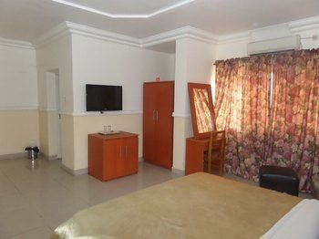Dilic Hotel Mobushipe Екстер'єр фото